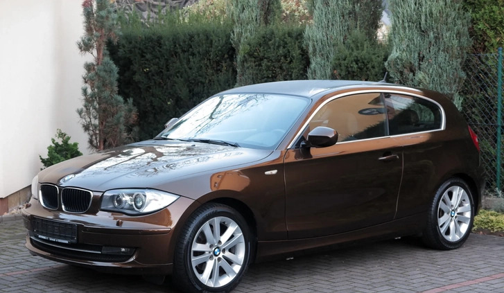 BMW Seria 1 cena 29400 przebieg: 79700, rok produkcji 2009 z Kałuszyn małe 211